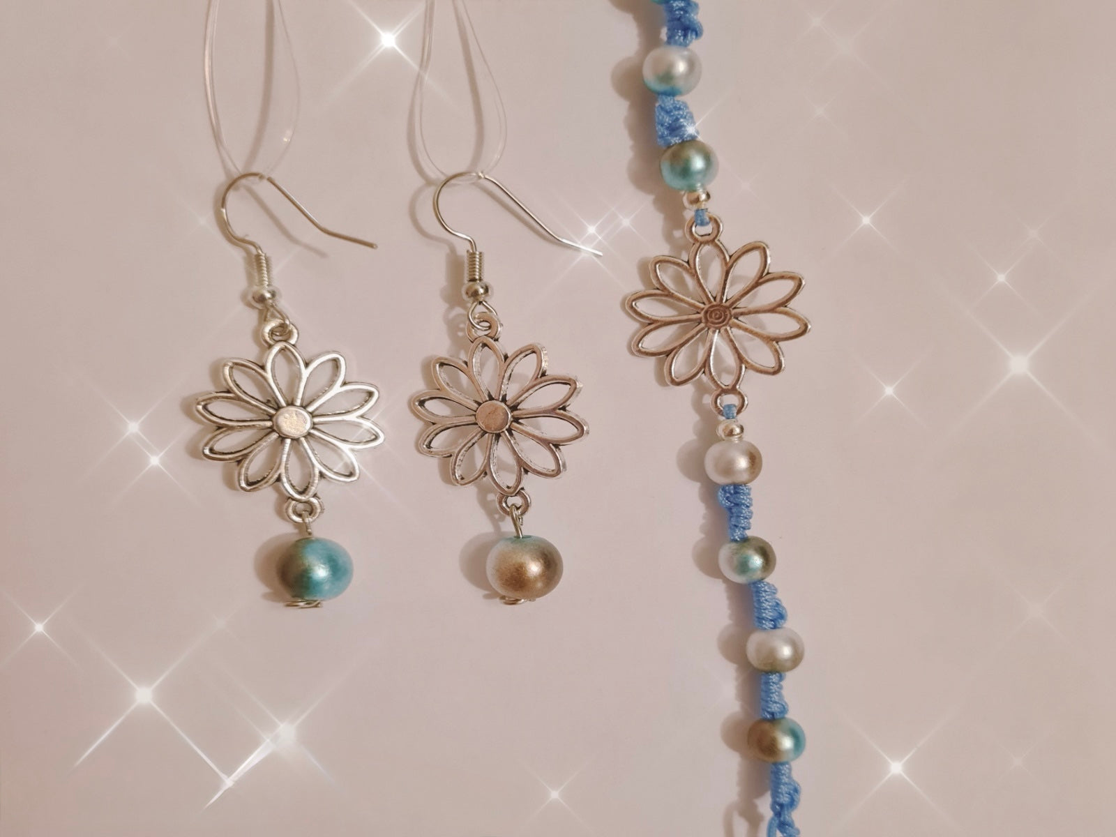 Bracelet & earrings