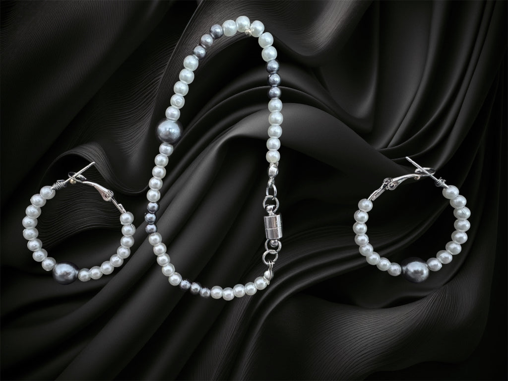 Bracelet & earrings