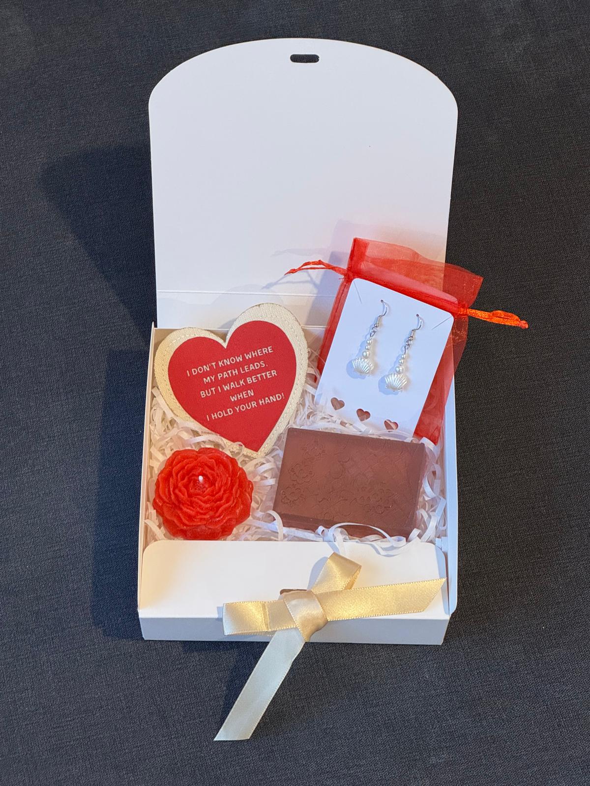 Valentine's Day Gift Box 2